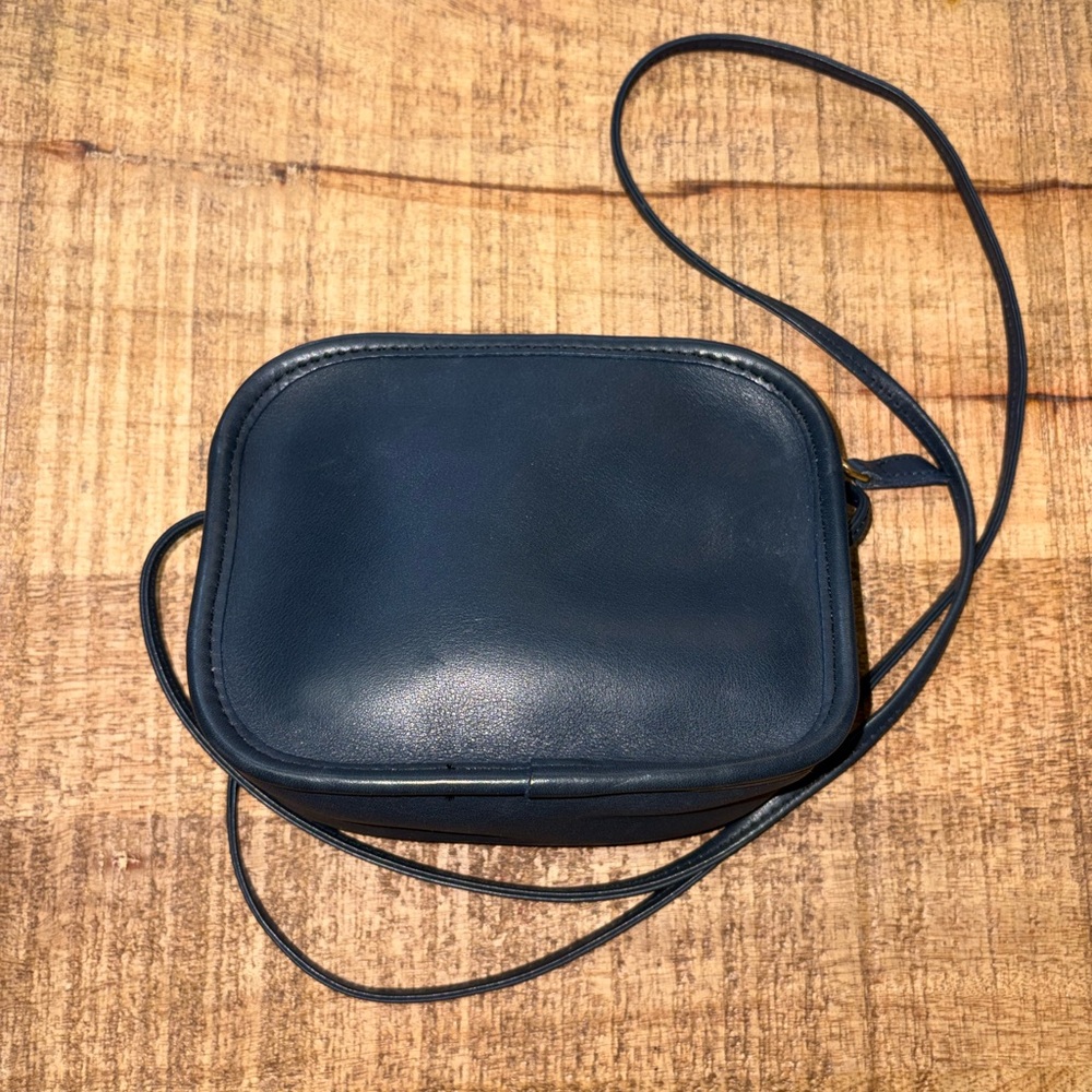 Vintage Coach Hadley Navy Blue Leather Bag